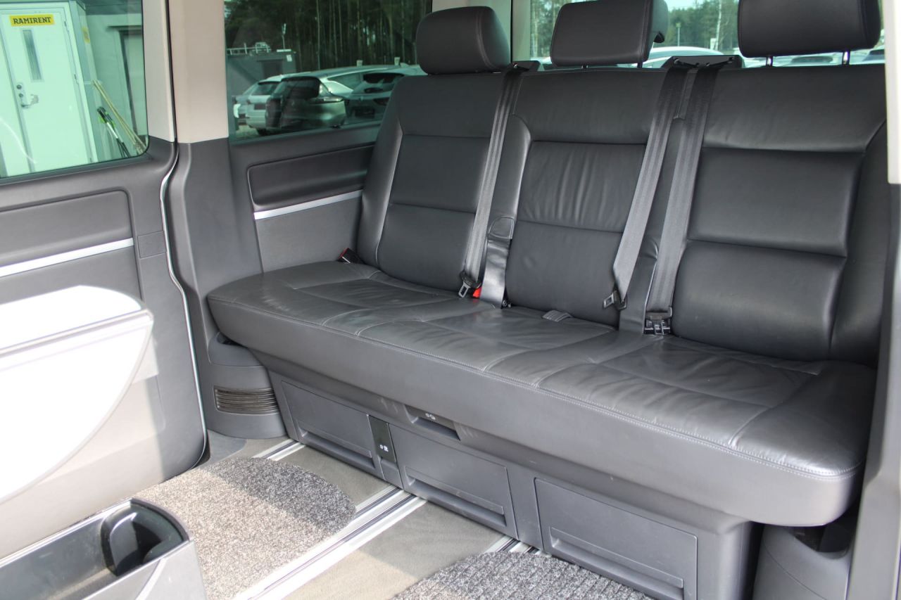 Volkswagen Multivan | 4