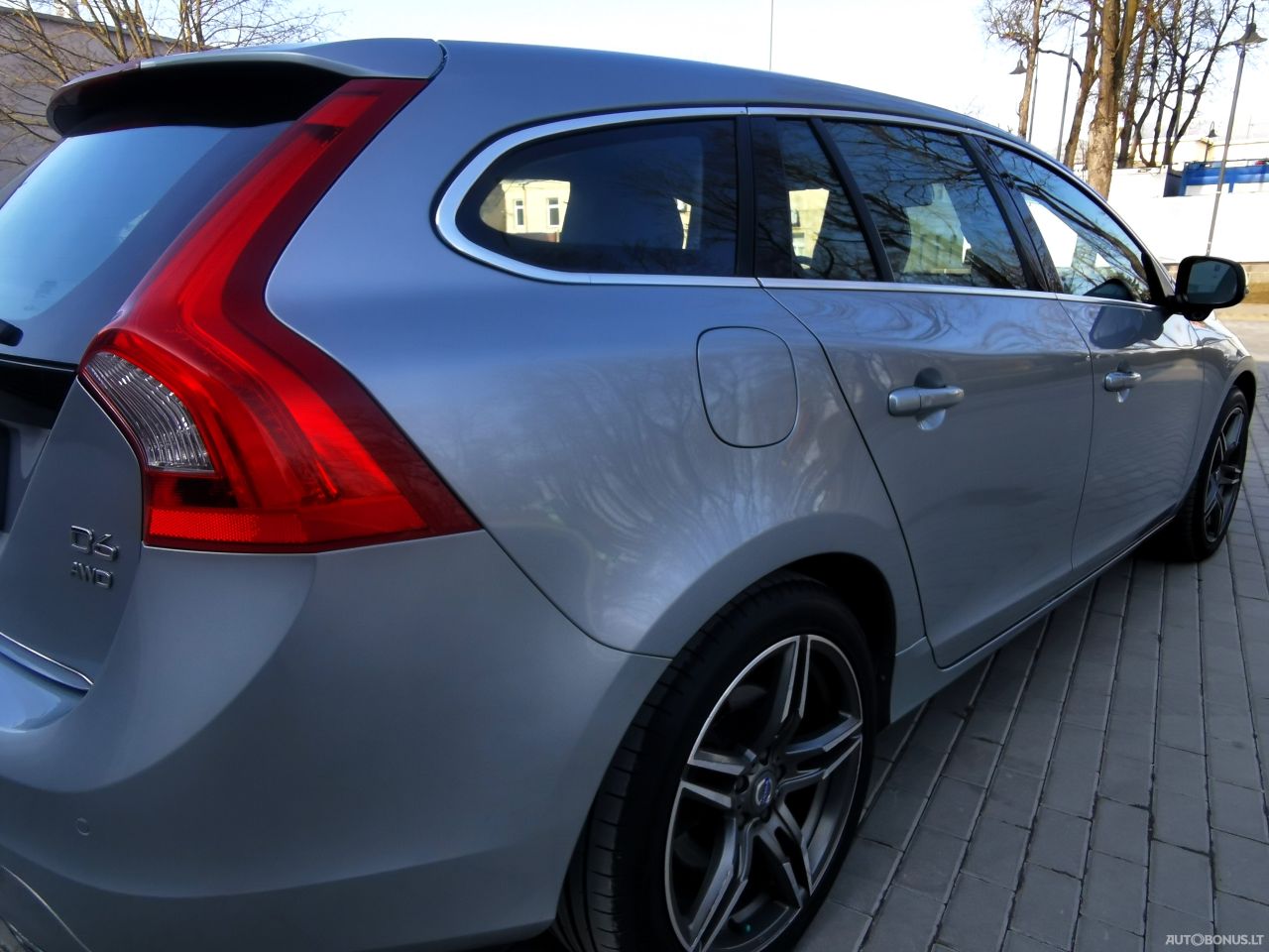 Volvo V60 | 39