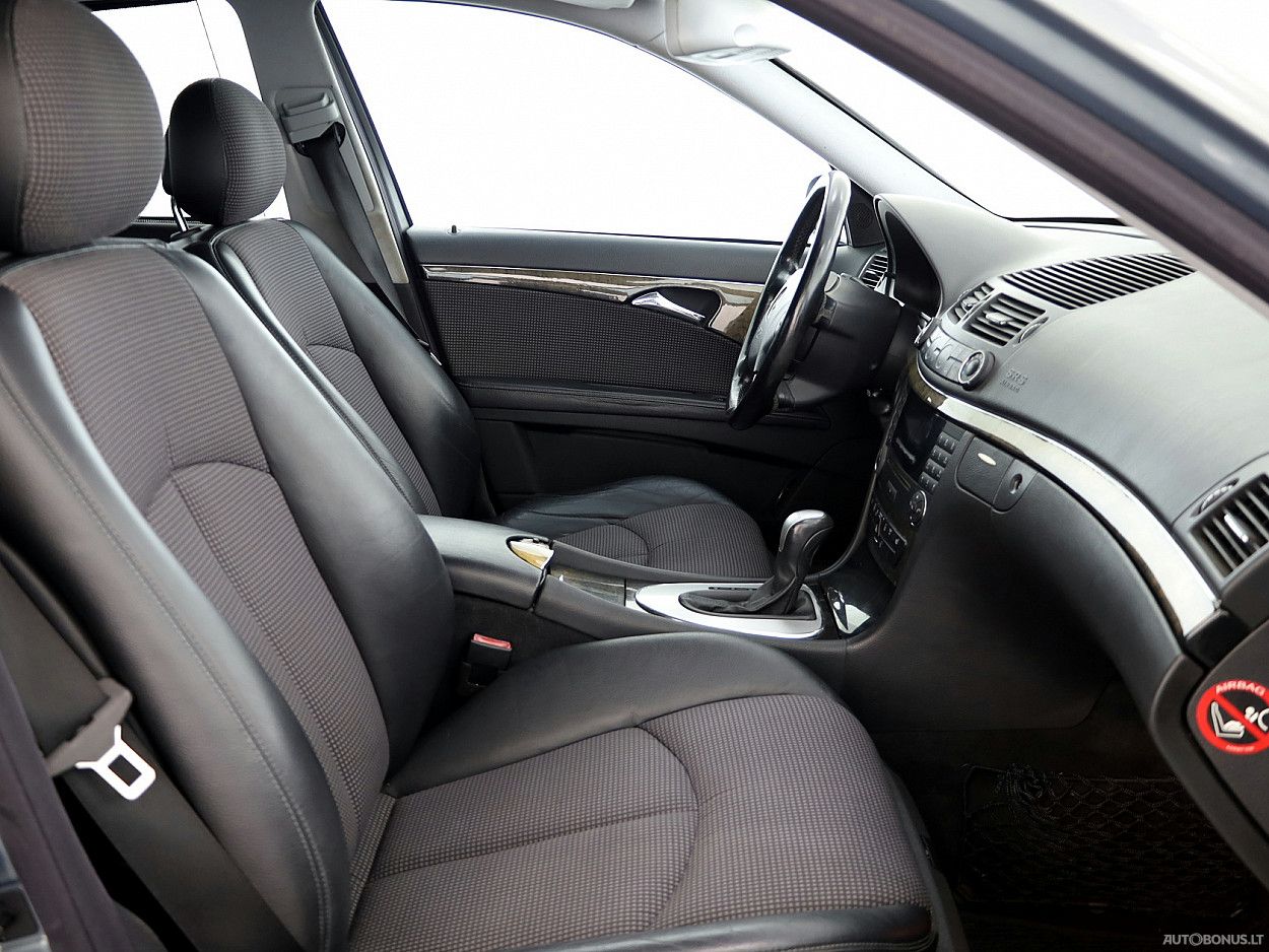 Mercedes-Benz E200 | 5