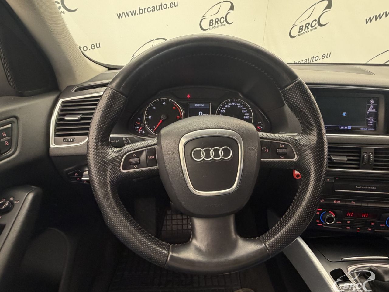 Audi Q5 | 25