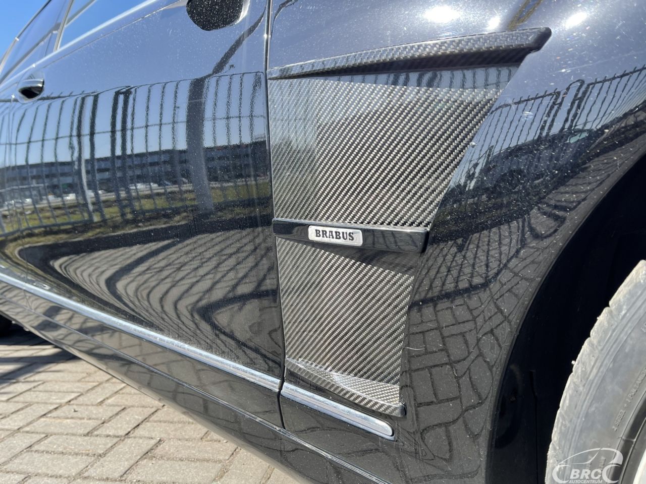 Mercedes-Benz S550 | 36