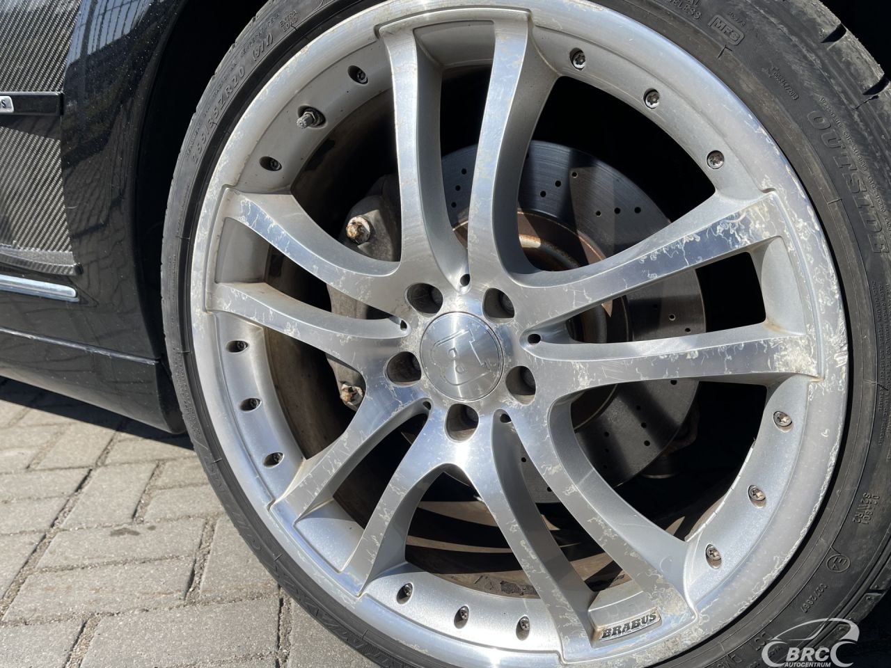 Mercedes-Benz S550 | 40