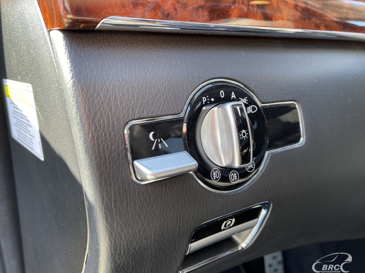 Mercedes-Benz S550 | 17