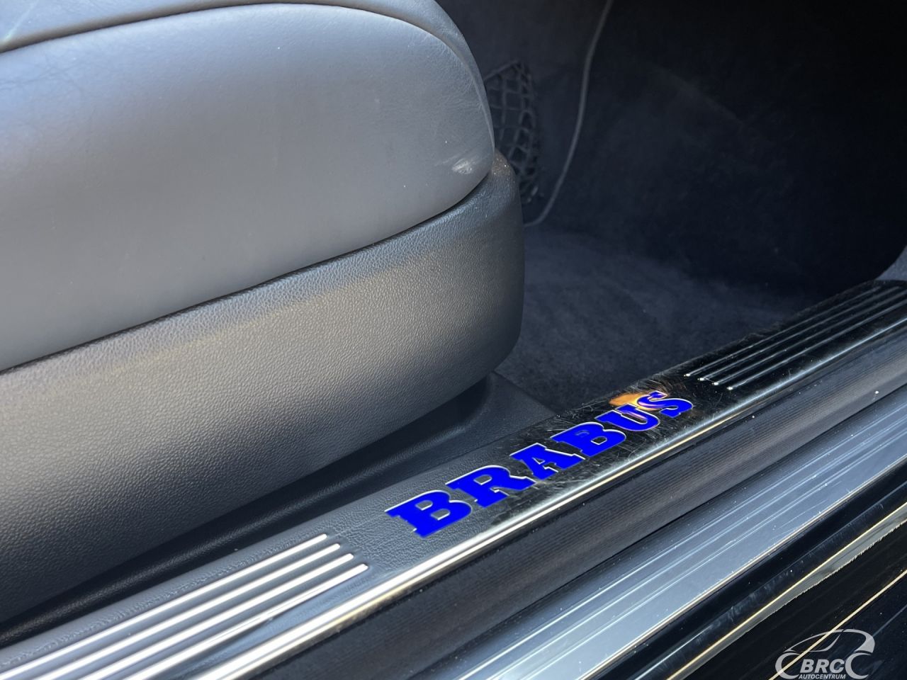 Mercedes-Benz S550 | 3