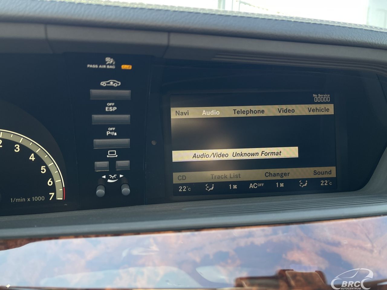 Mercedes-Benz S550 | 27