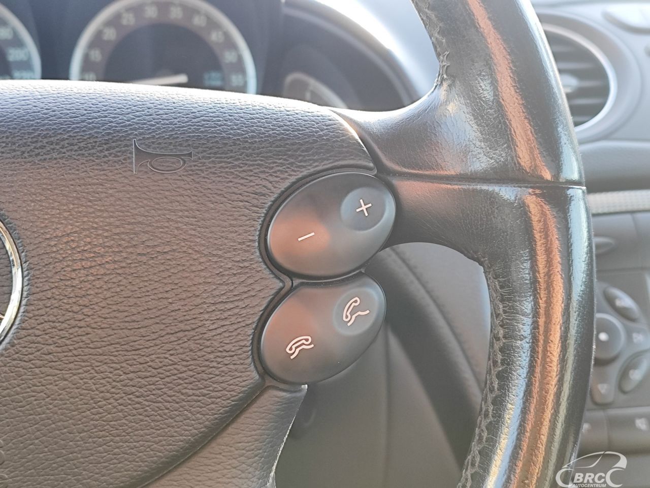 Mercedes-Benz SL350 | 18