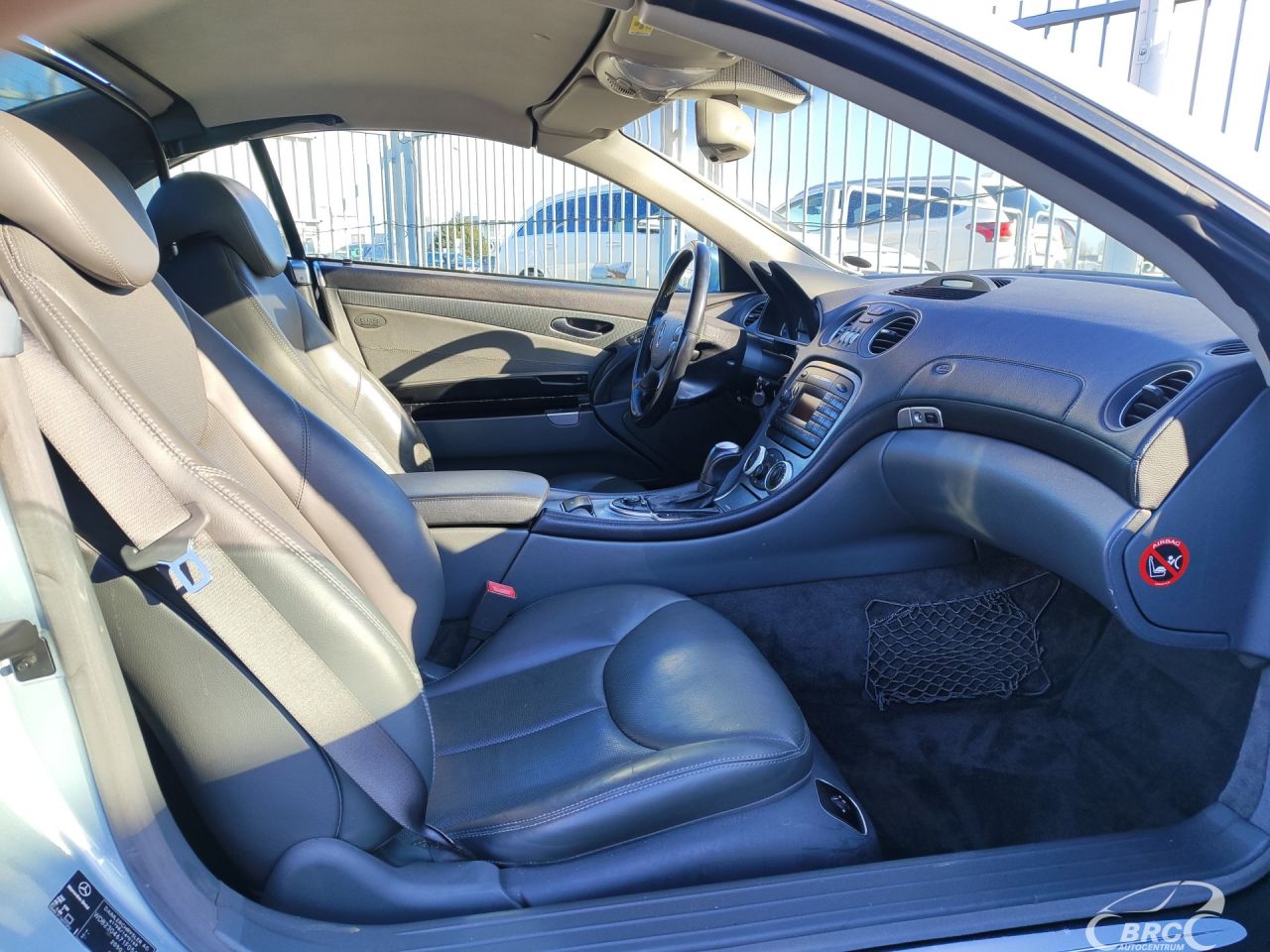 Mercedes-Benz SL350 | 8