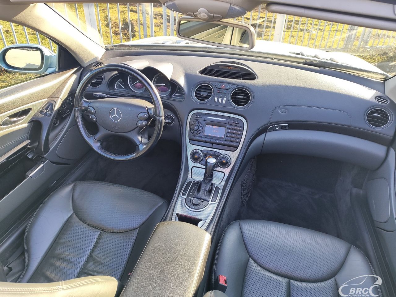 Mercedes-Benz SL350 | 24