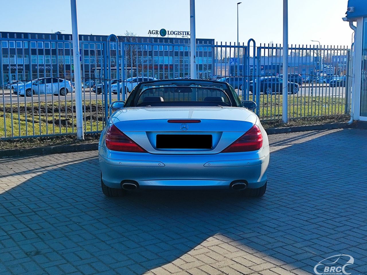 Mercedes-Benz SL350 | 31