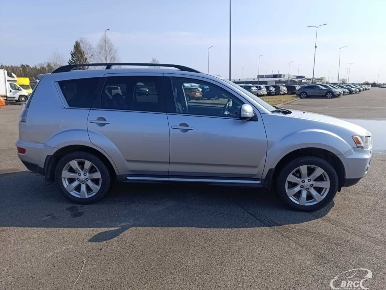 Mitsubishi Outlander | 6