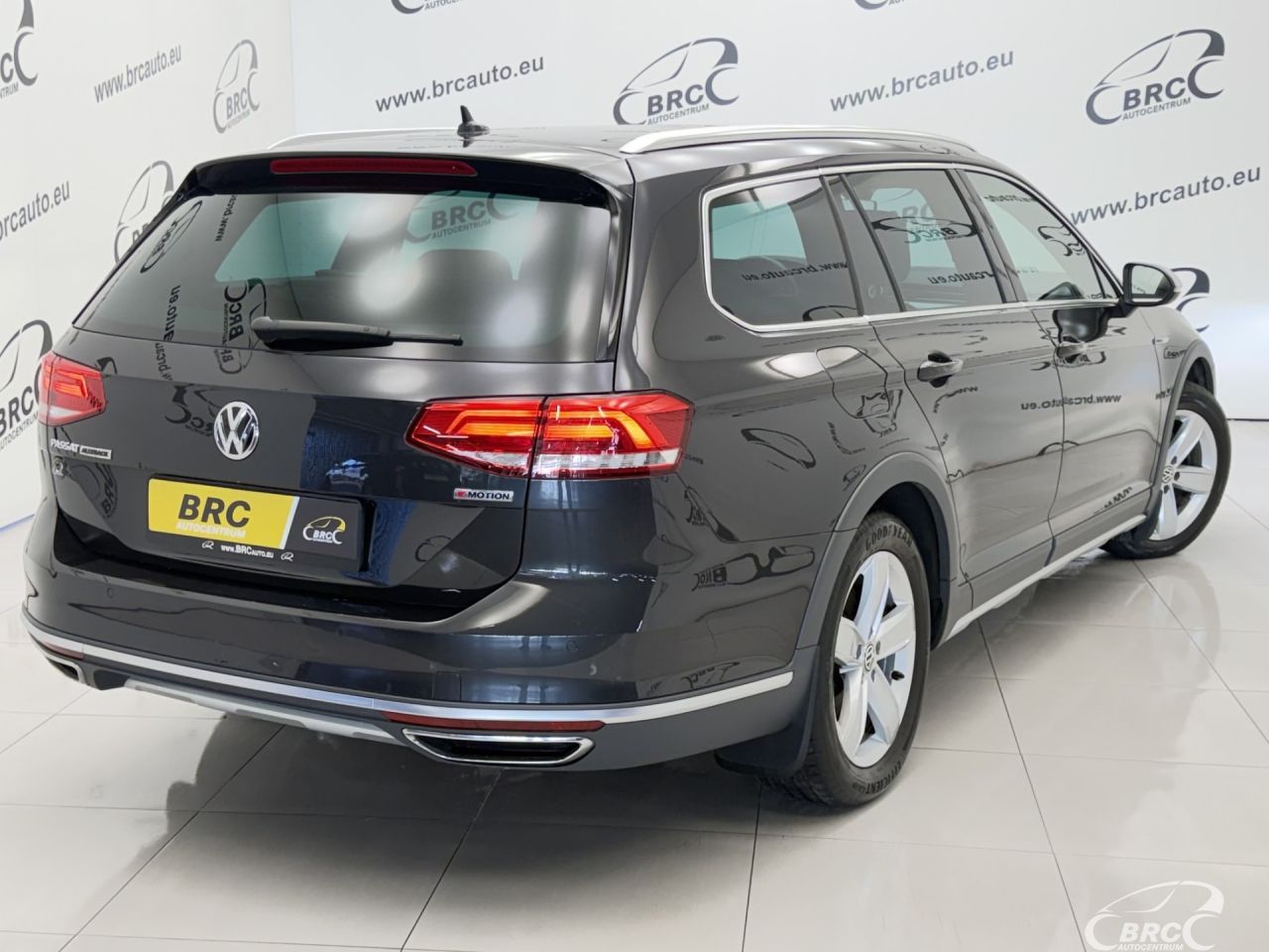 Volkswagen Passat | 54