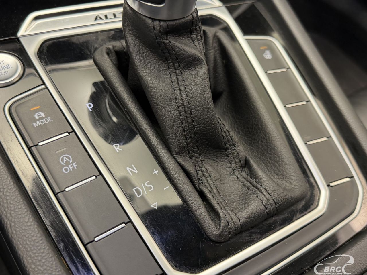 Volkswagen Passat | 27