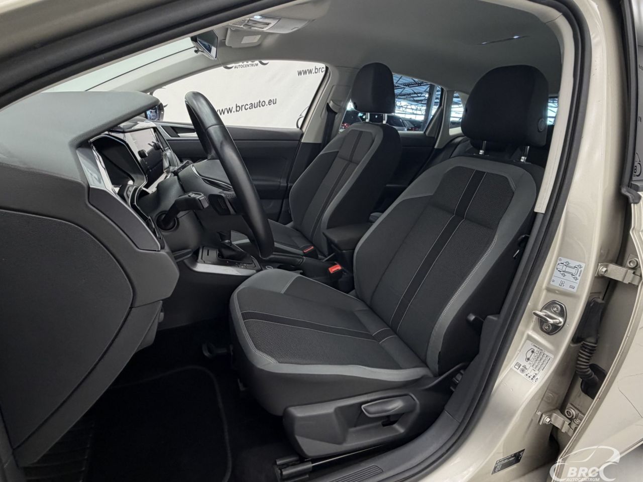 Volkswagen Polo | 21