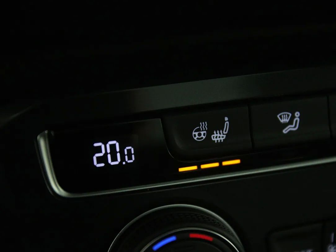 Volkswagen Tiguan | 29