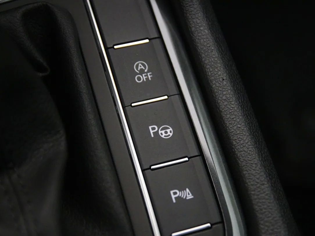 Volkswagen Tiguan | 31