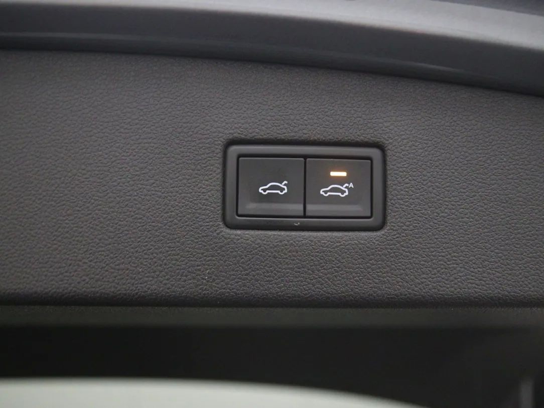 Volkswagen Tiguan | 37