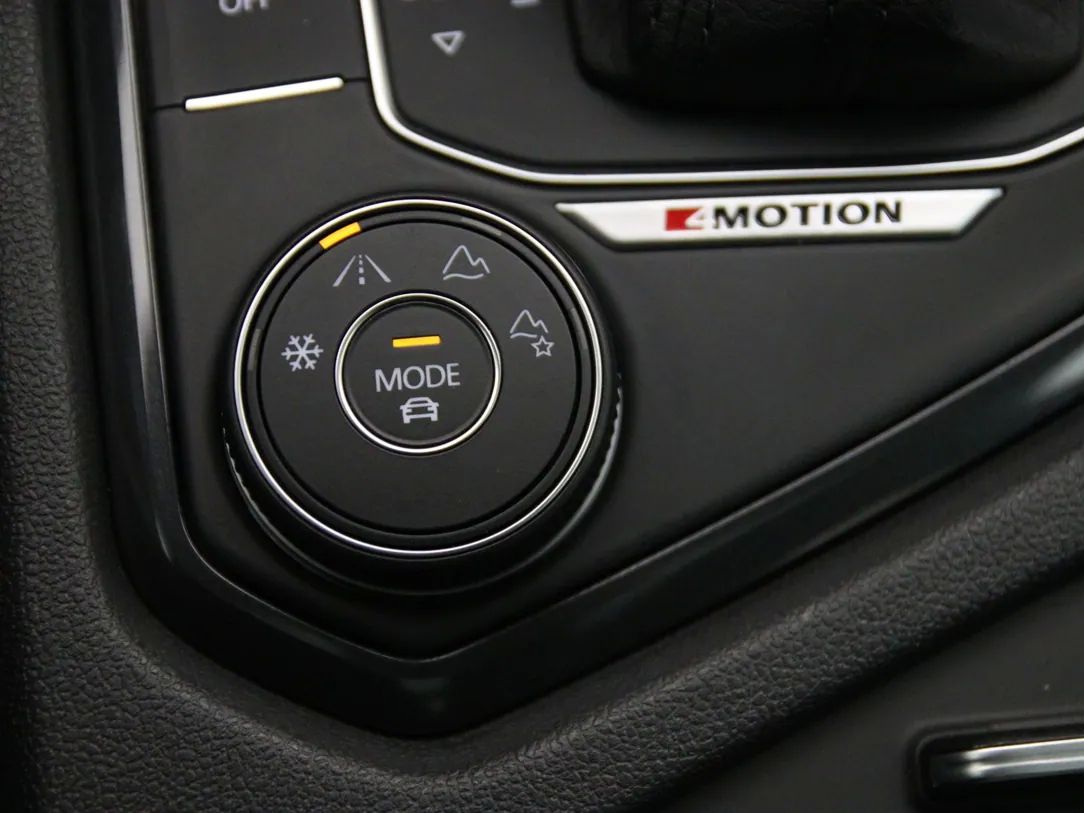 Volkswagen Tiguan | 32