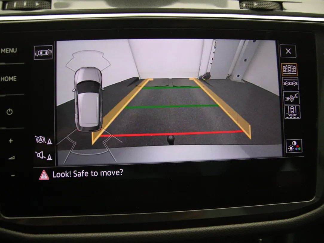 Volkswagen Tiguan | 24