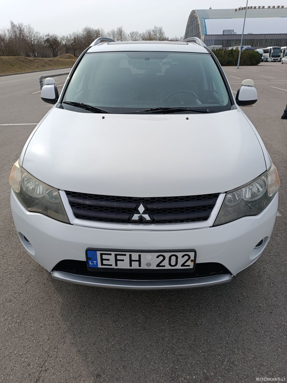 Mitsubishi Outlander | 3