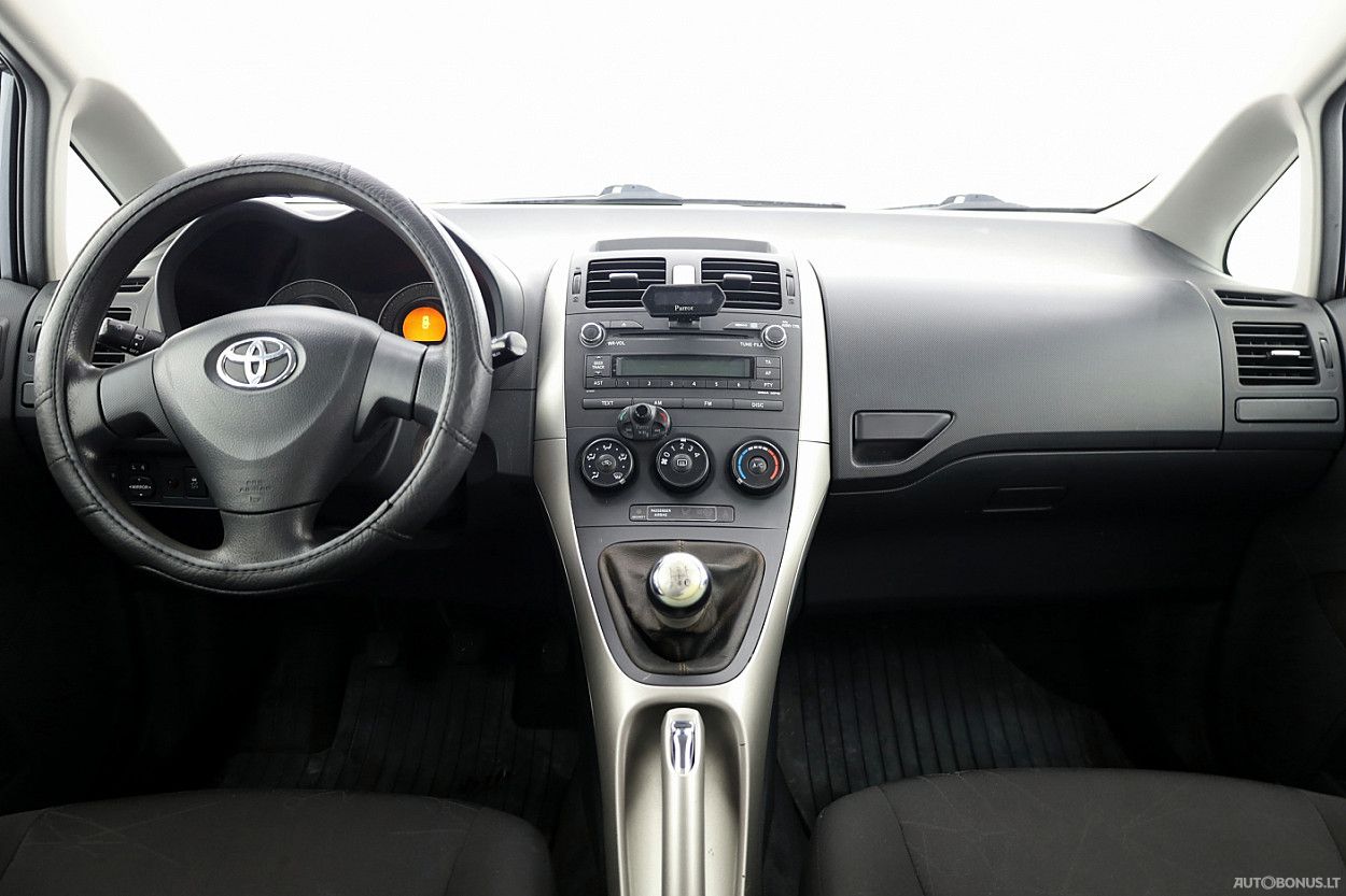 Toyota Auris | 4