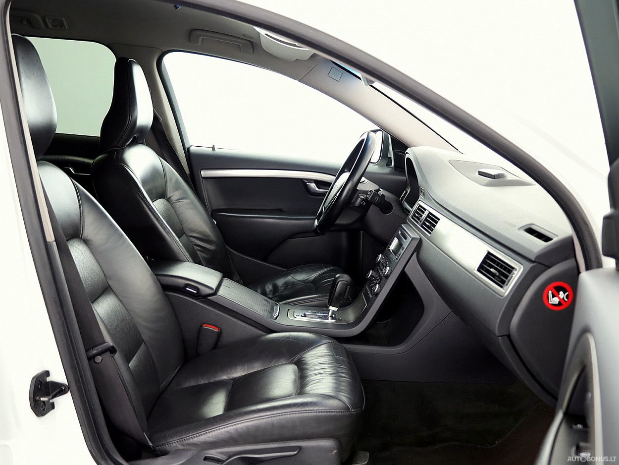 Volvo V70 | 5