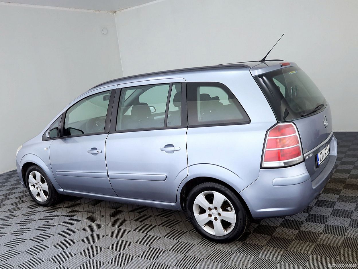Opel Zafira | 3