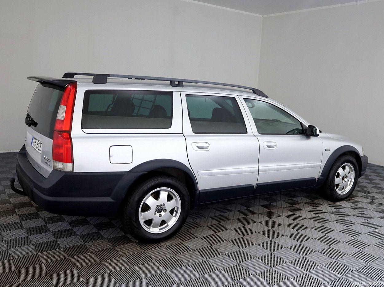 Volvo XC70 | 2