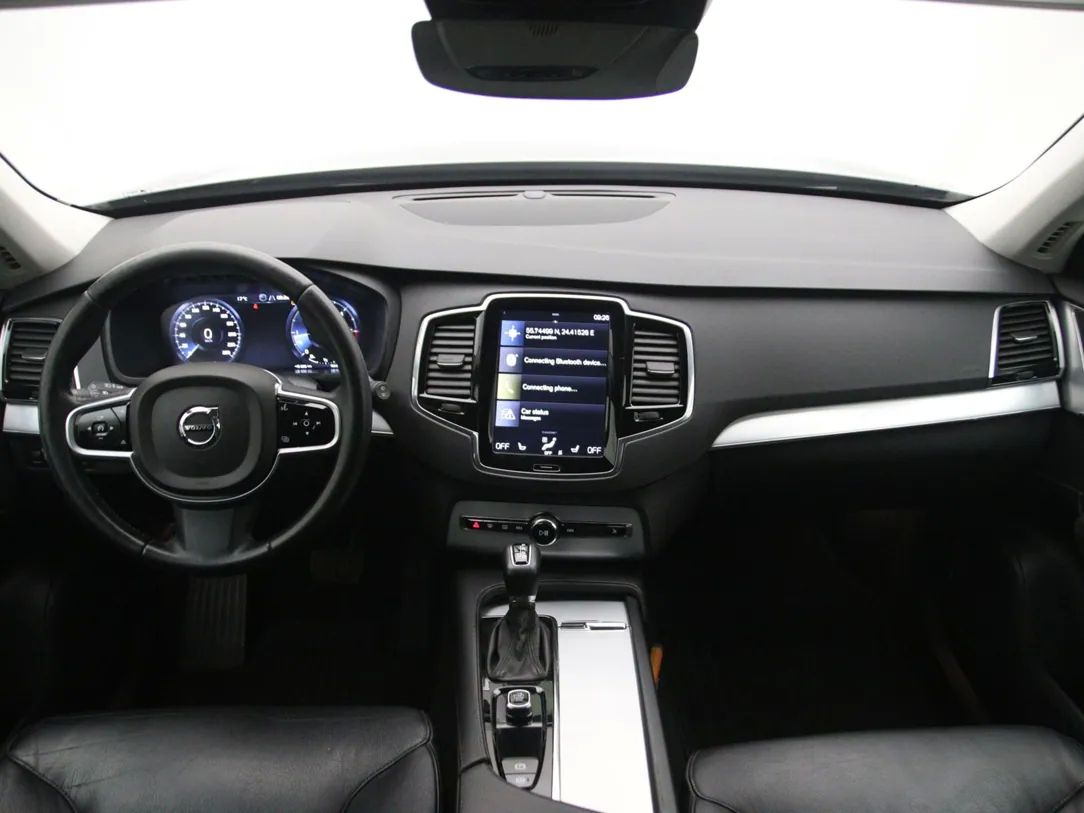 Volvo XC90 | 1