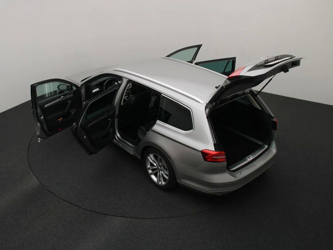 Volkswagen Passat | 12