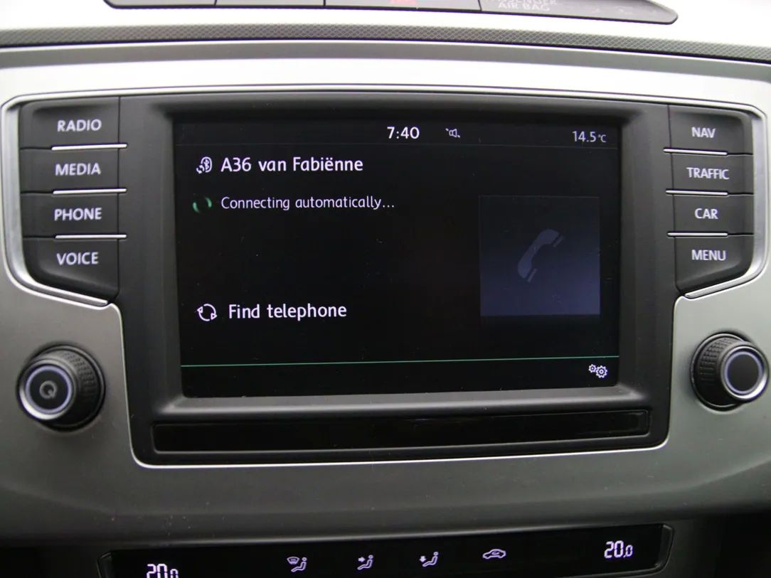 Volkswagen Passat | 22