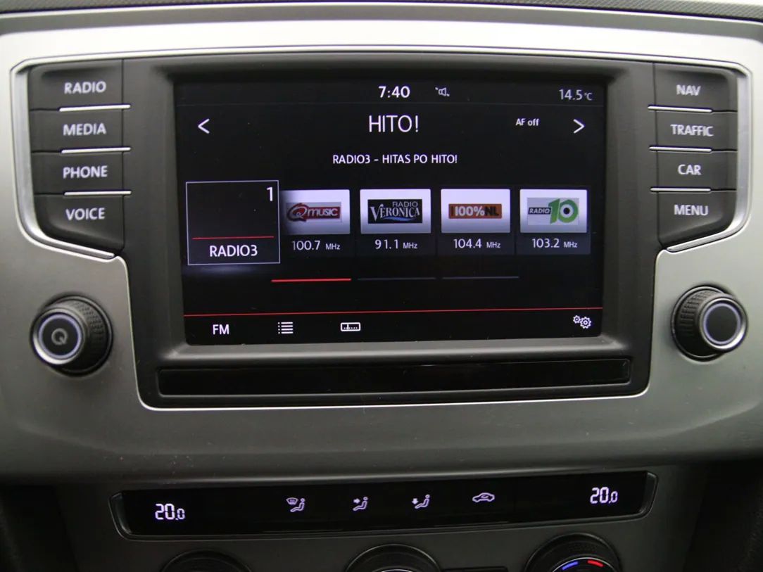 Volkswagen Passat | 21