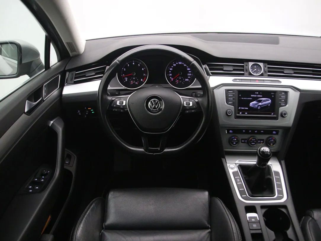 Volkswagen Passat | 16