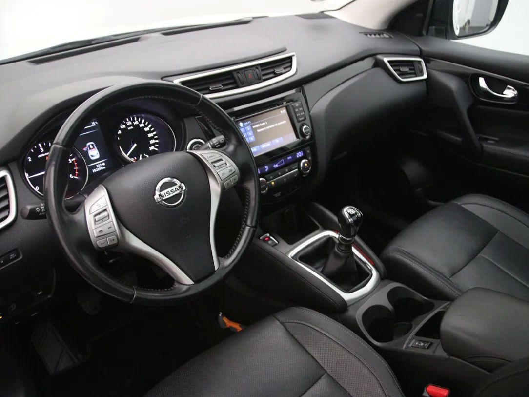 Nissan Qashqai | 15