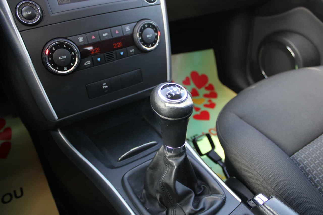 Mercedes-Benz B180 | 13