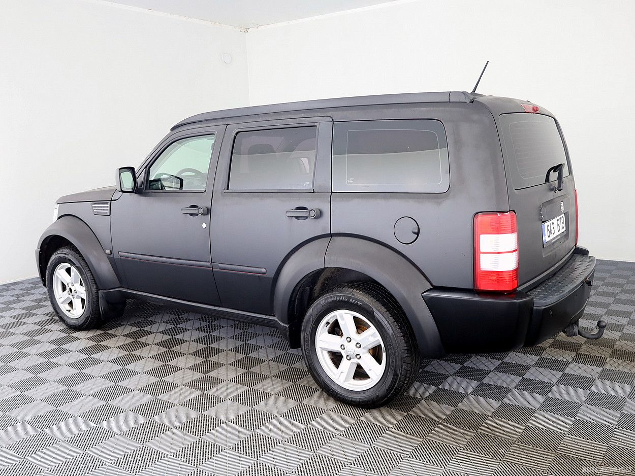 Dodge Nitro | 3