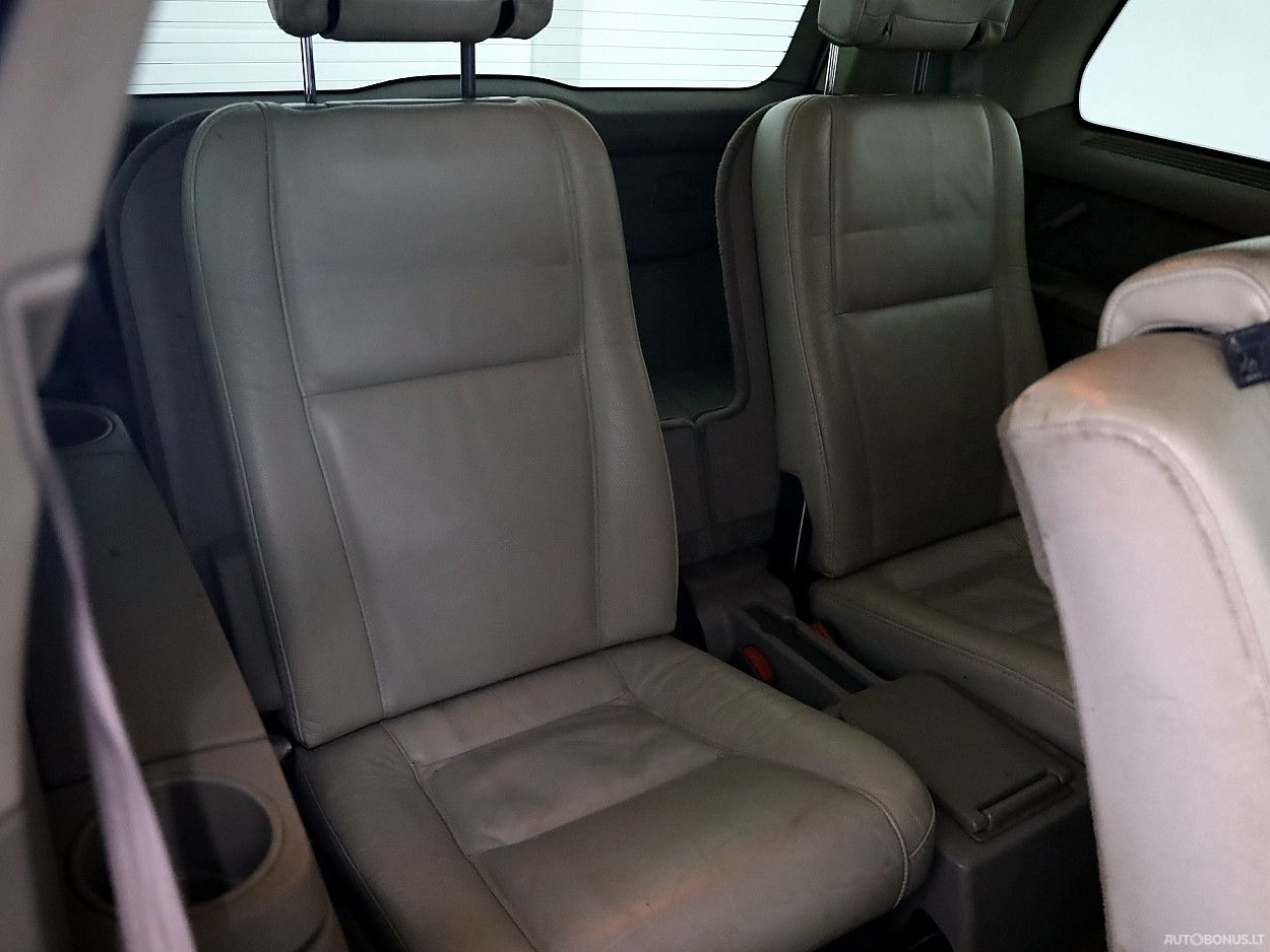 Volvo XC90 | 7
