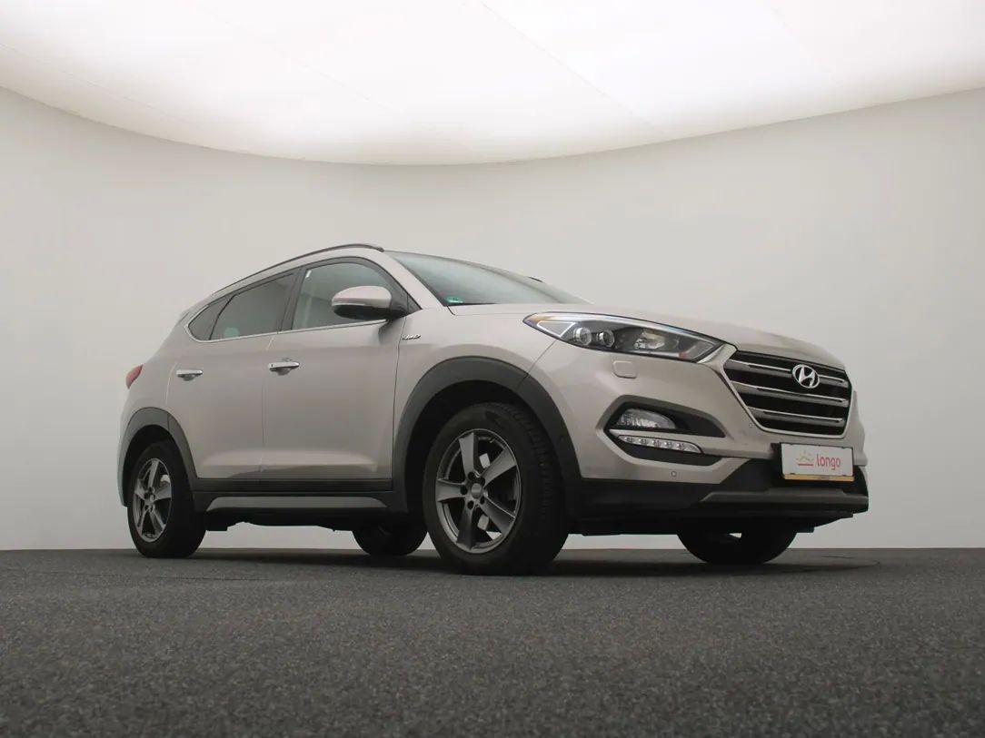 Hyundai Tucson | 10