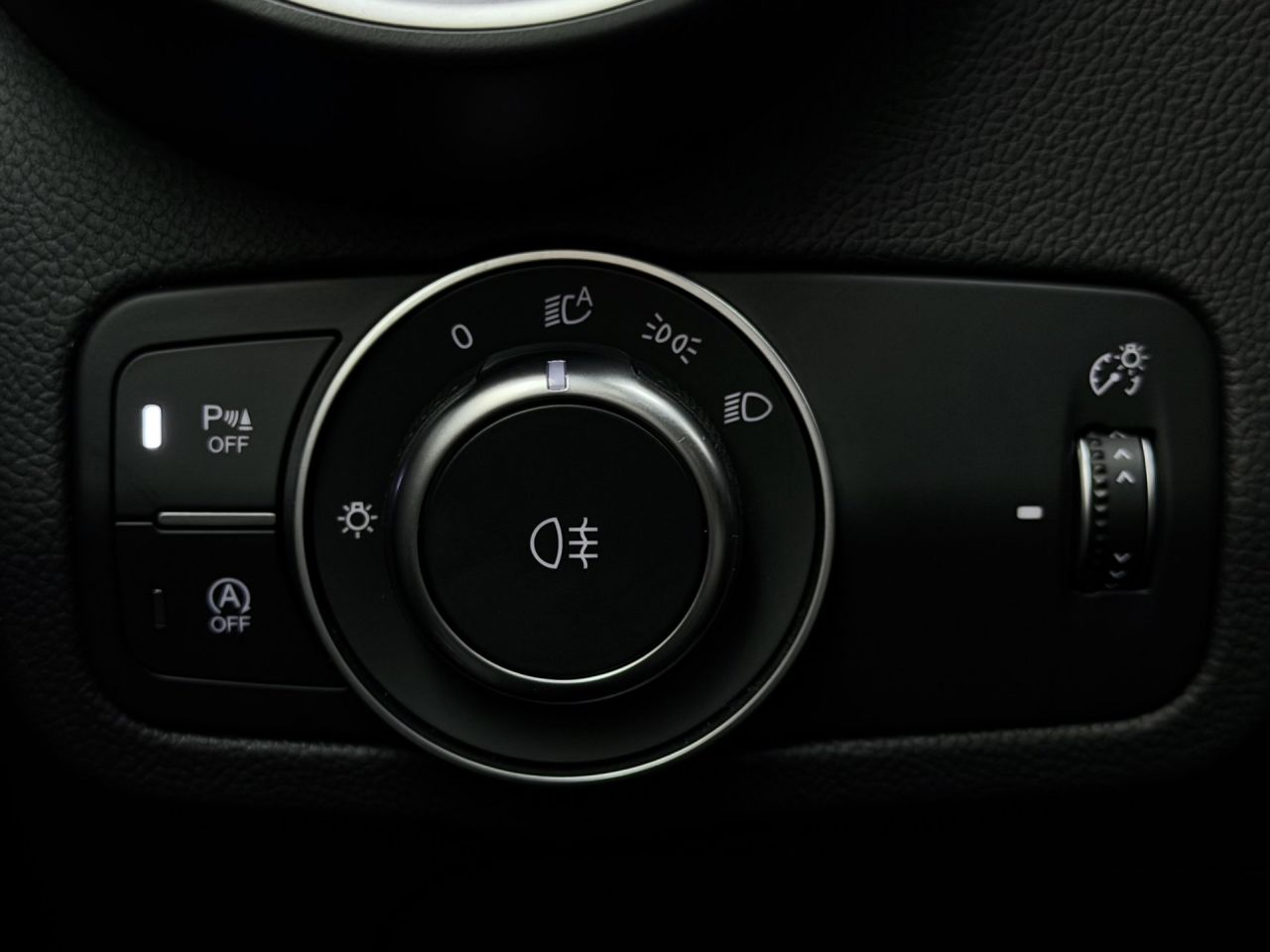 Alfa Romeo Stelvio | 33