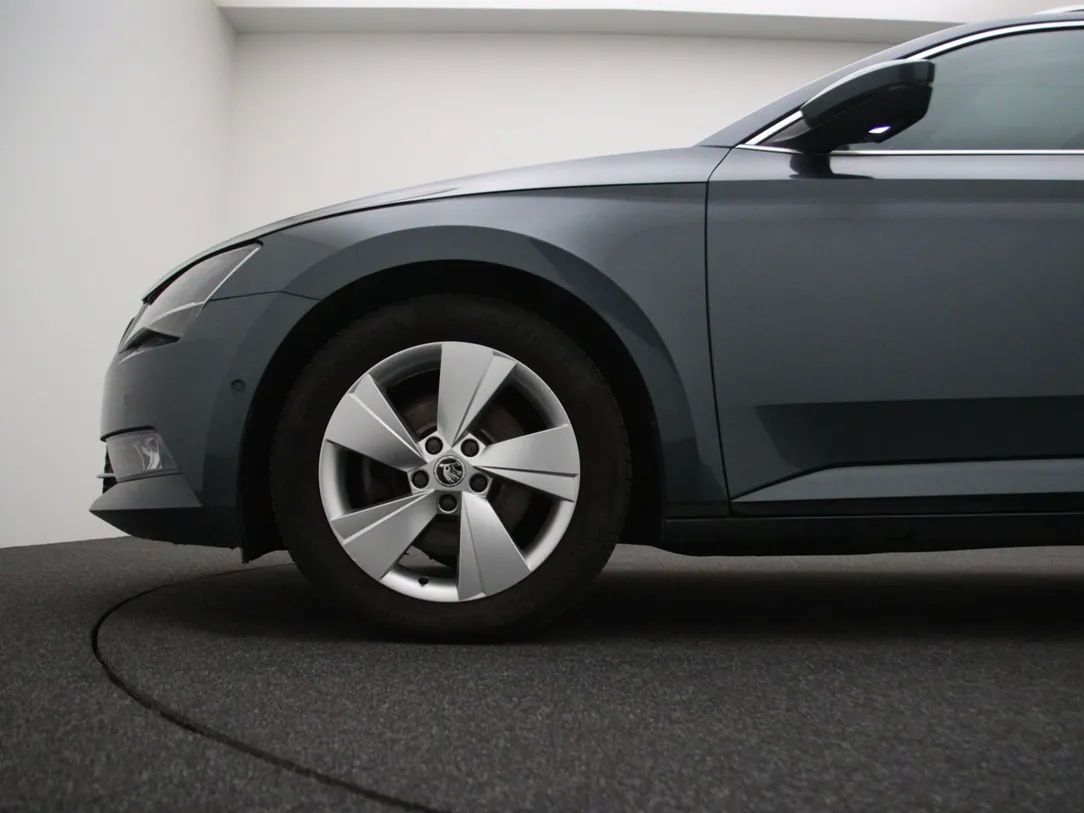 Skoda Superb | 27