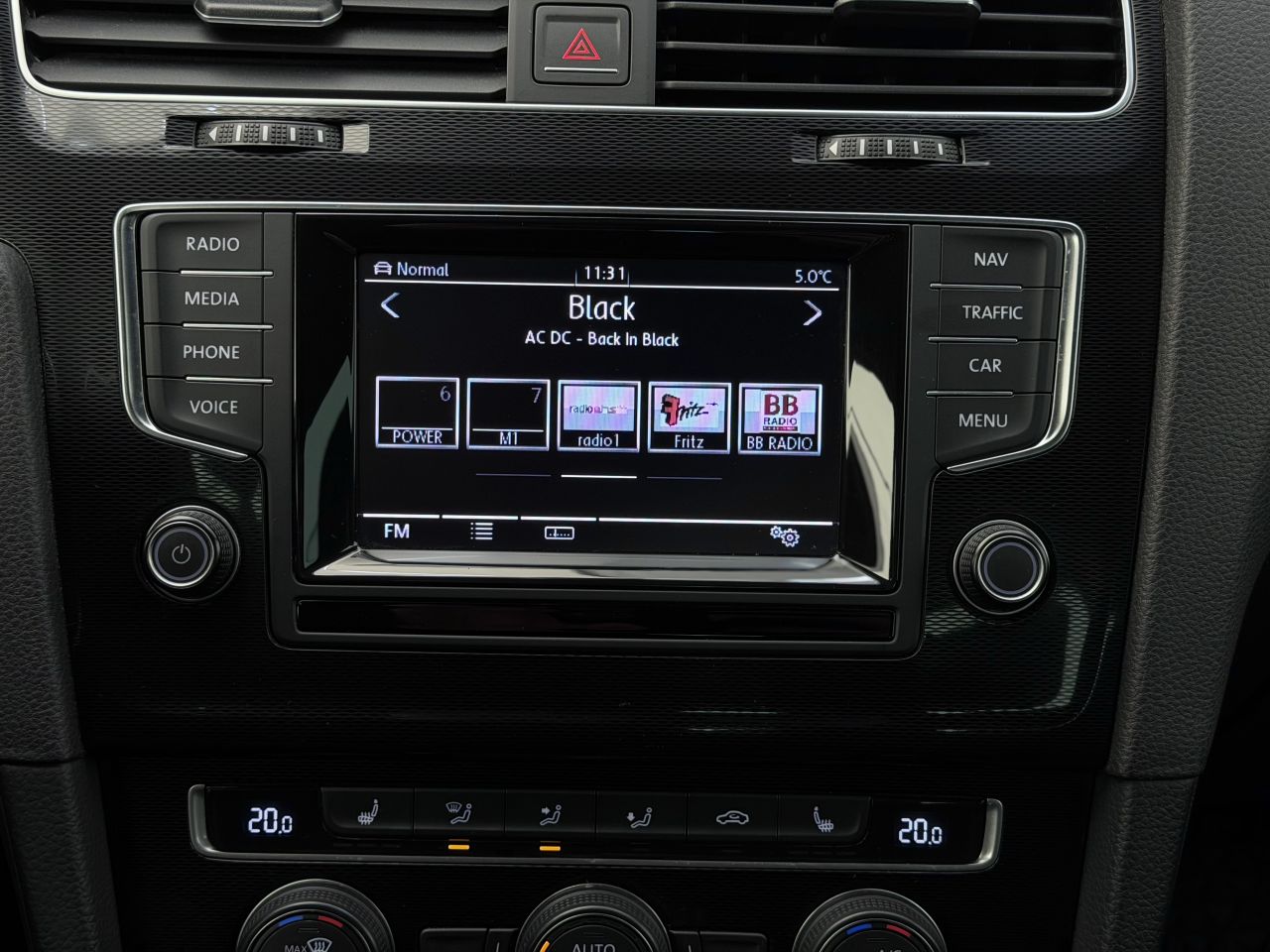 Volkswagen Golf | 17