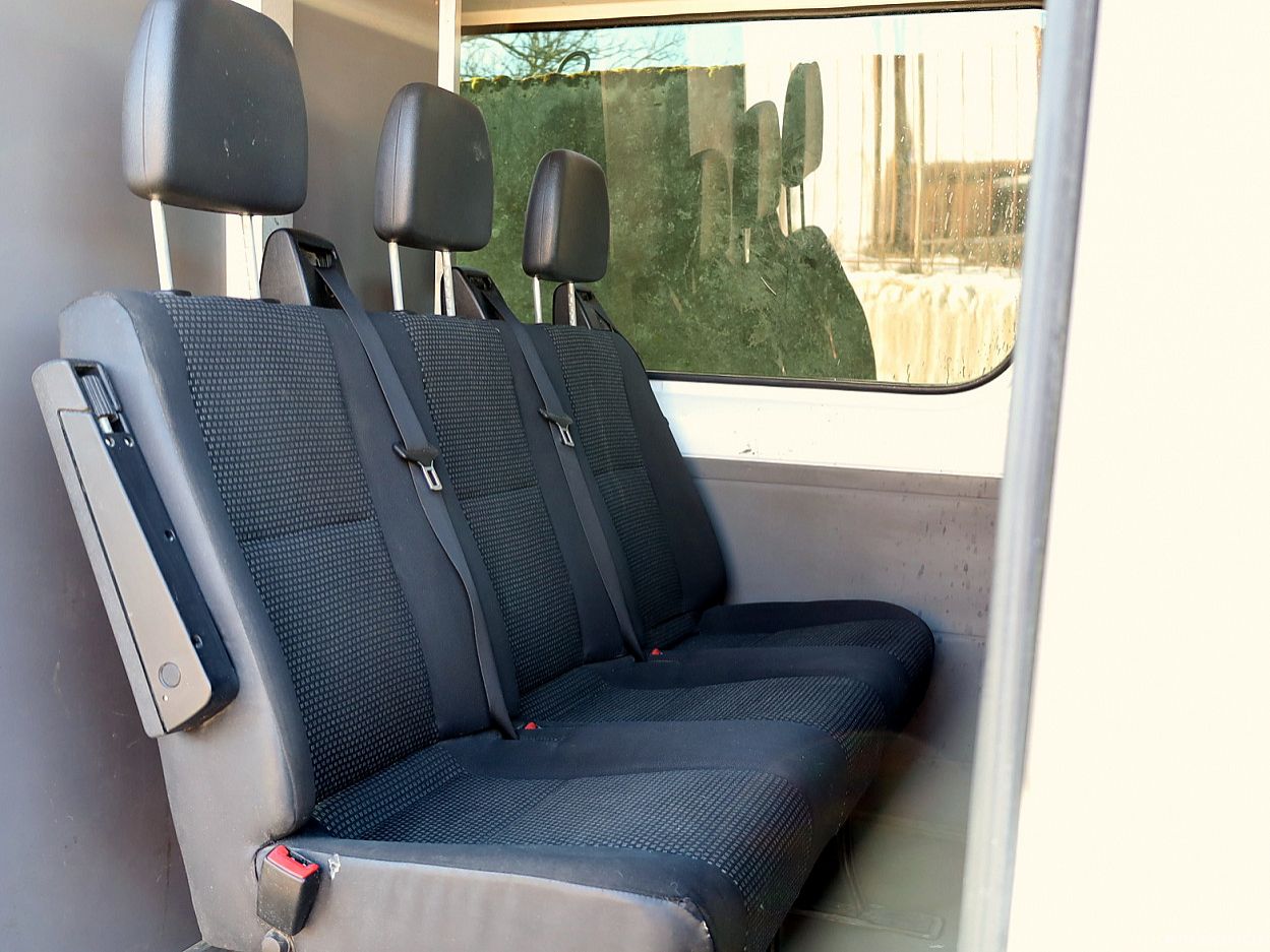 Mercedes-Benz Sprinter | 6