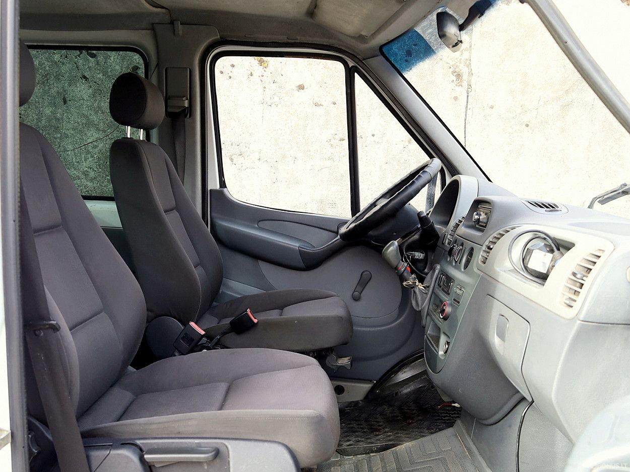 Mercedes-Benz Sprinter | 5