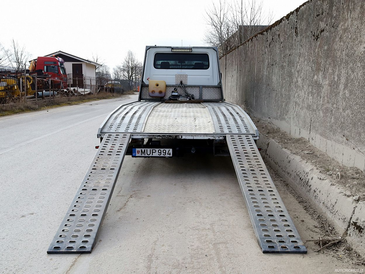 Mercedes-Benz Sprinter | 7