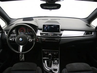 BMW 220 | 1