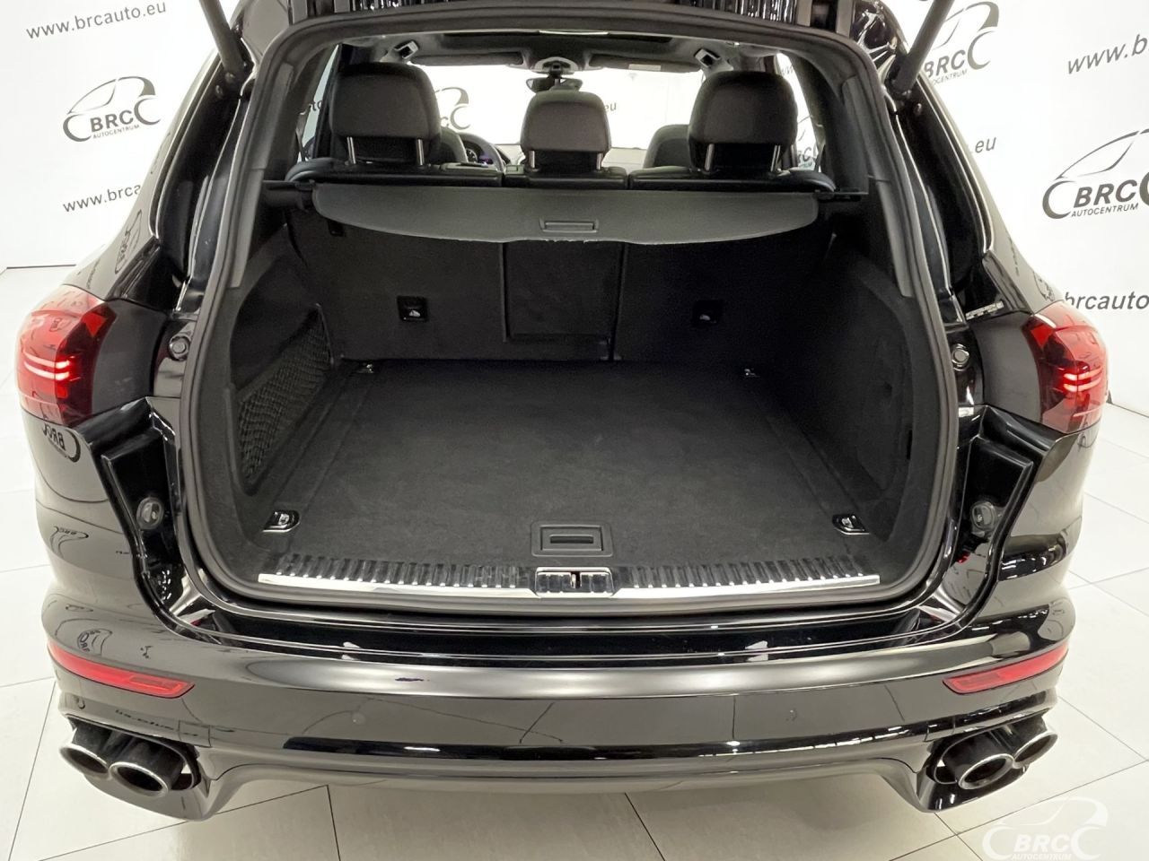 Porsche Cayenne | 57