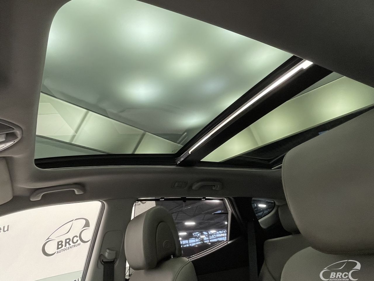 Hyundai Santa Fe | 26