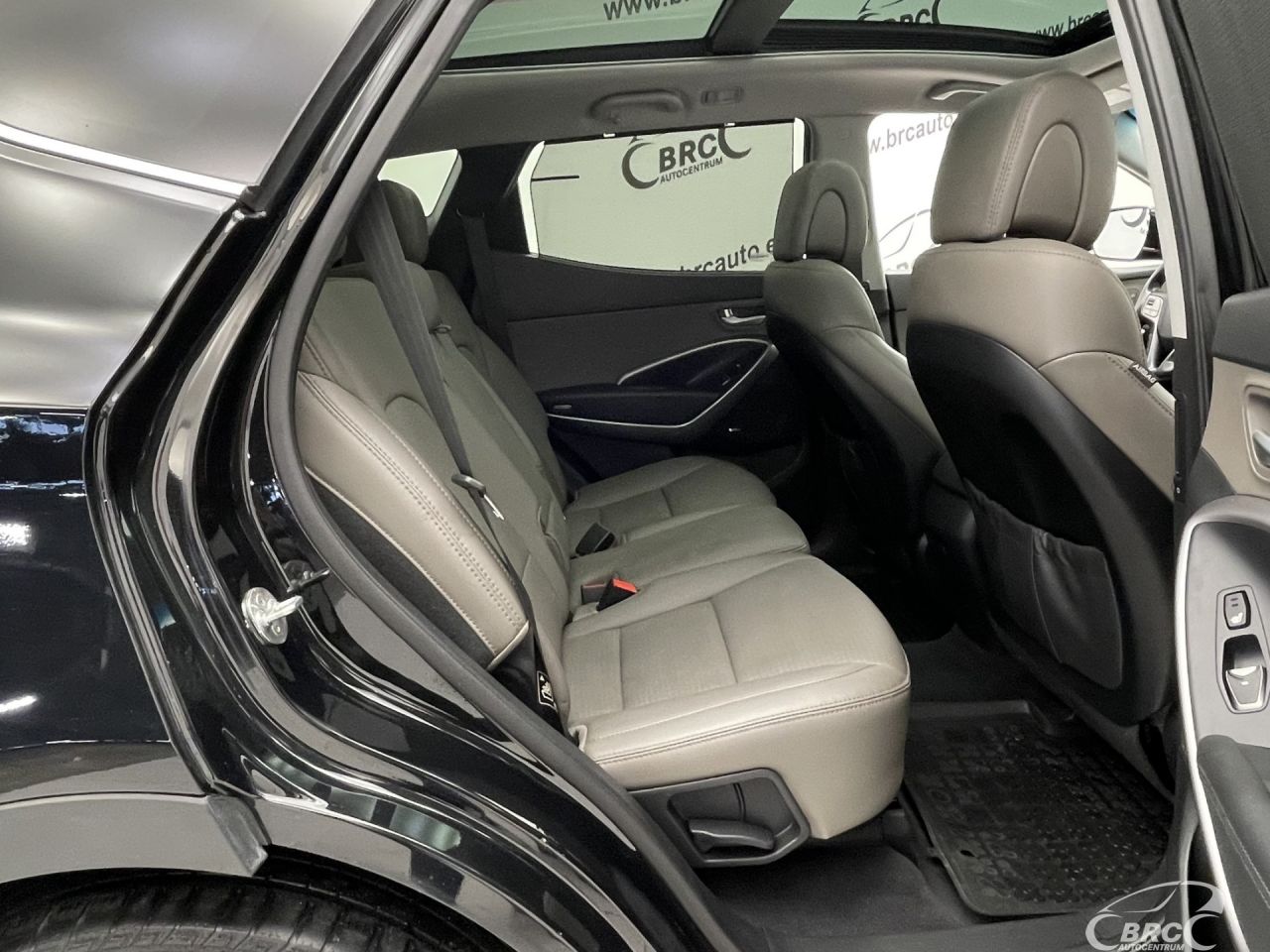 Hyundai Santa Fe | 10