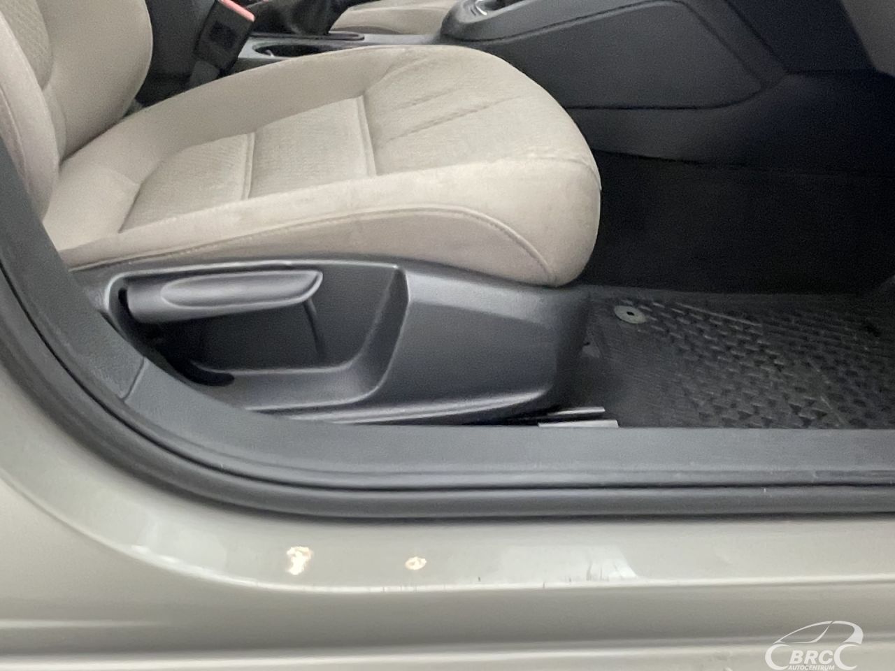 Volkswagen Jetta | 5