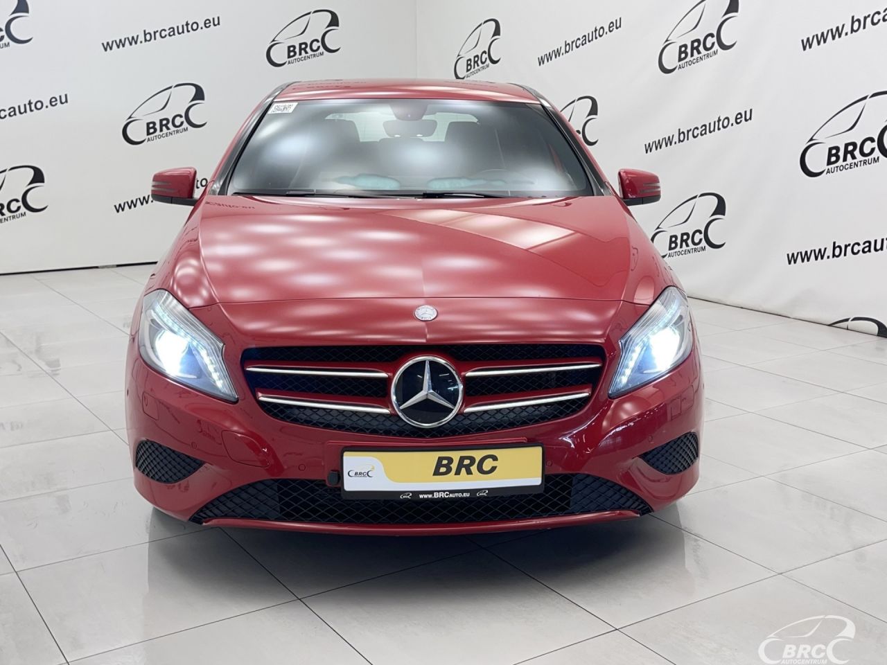 Mercedes-Benz A180 | 40