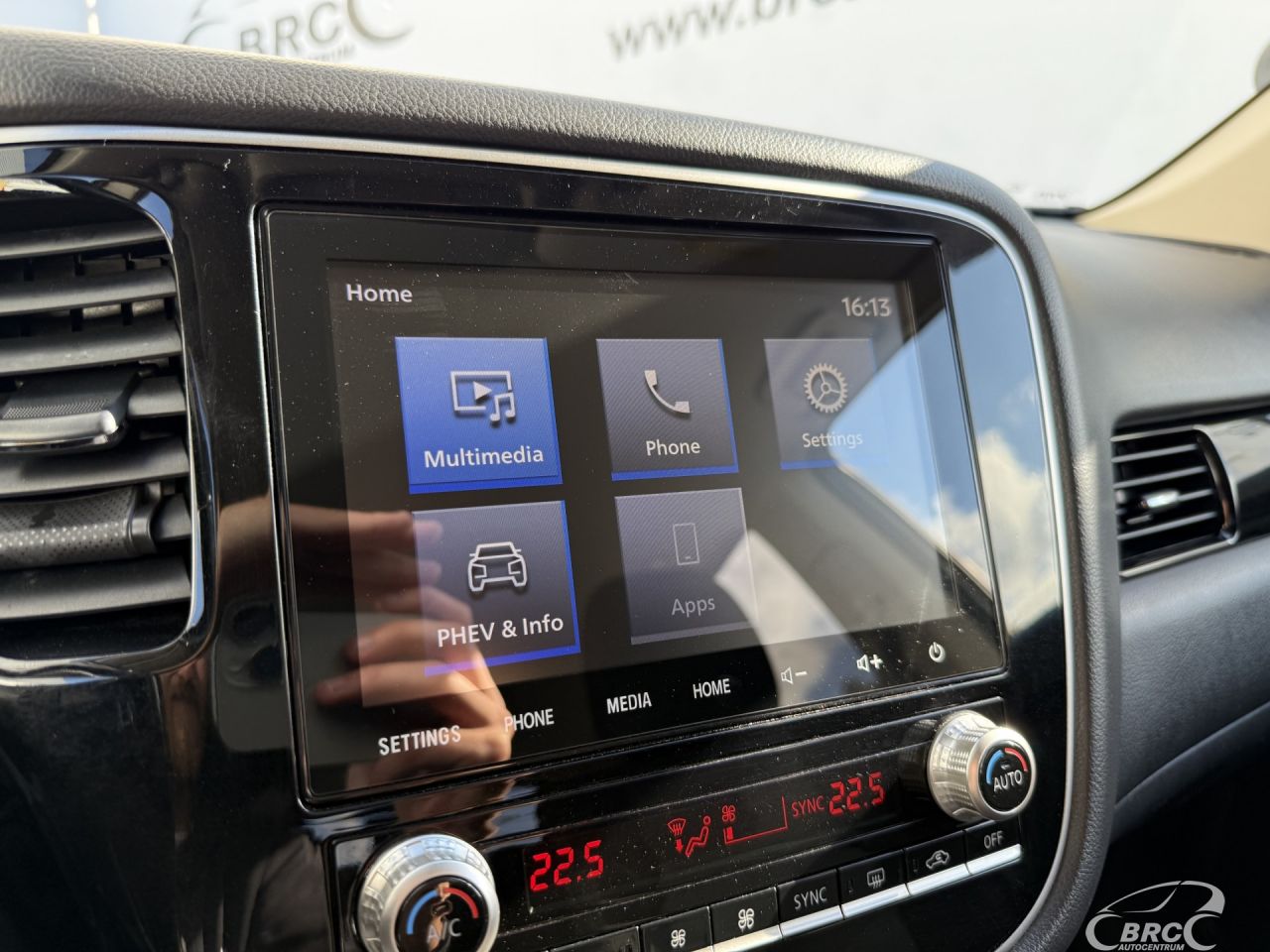 Mitsubishi Outlander | 30